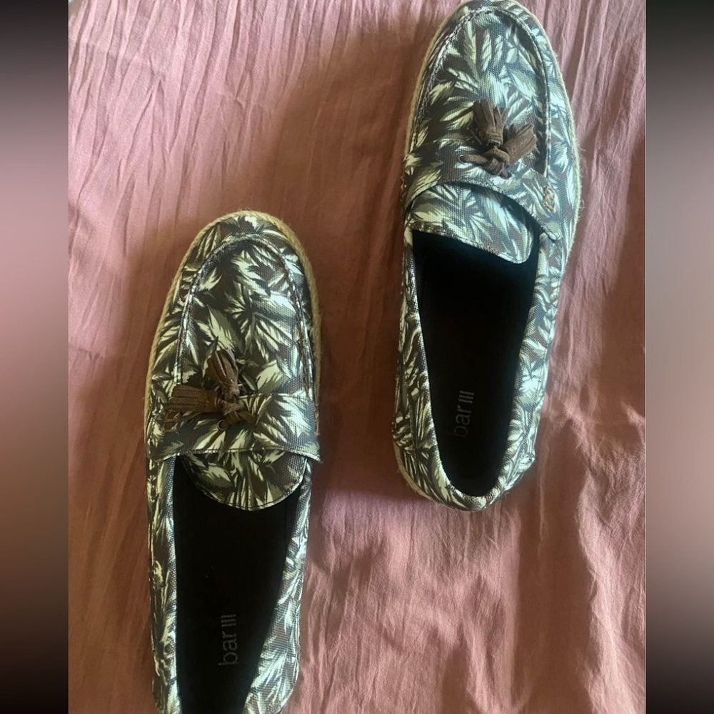 Bar III loafers. Men. Size 11. NWOT